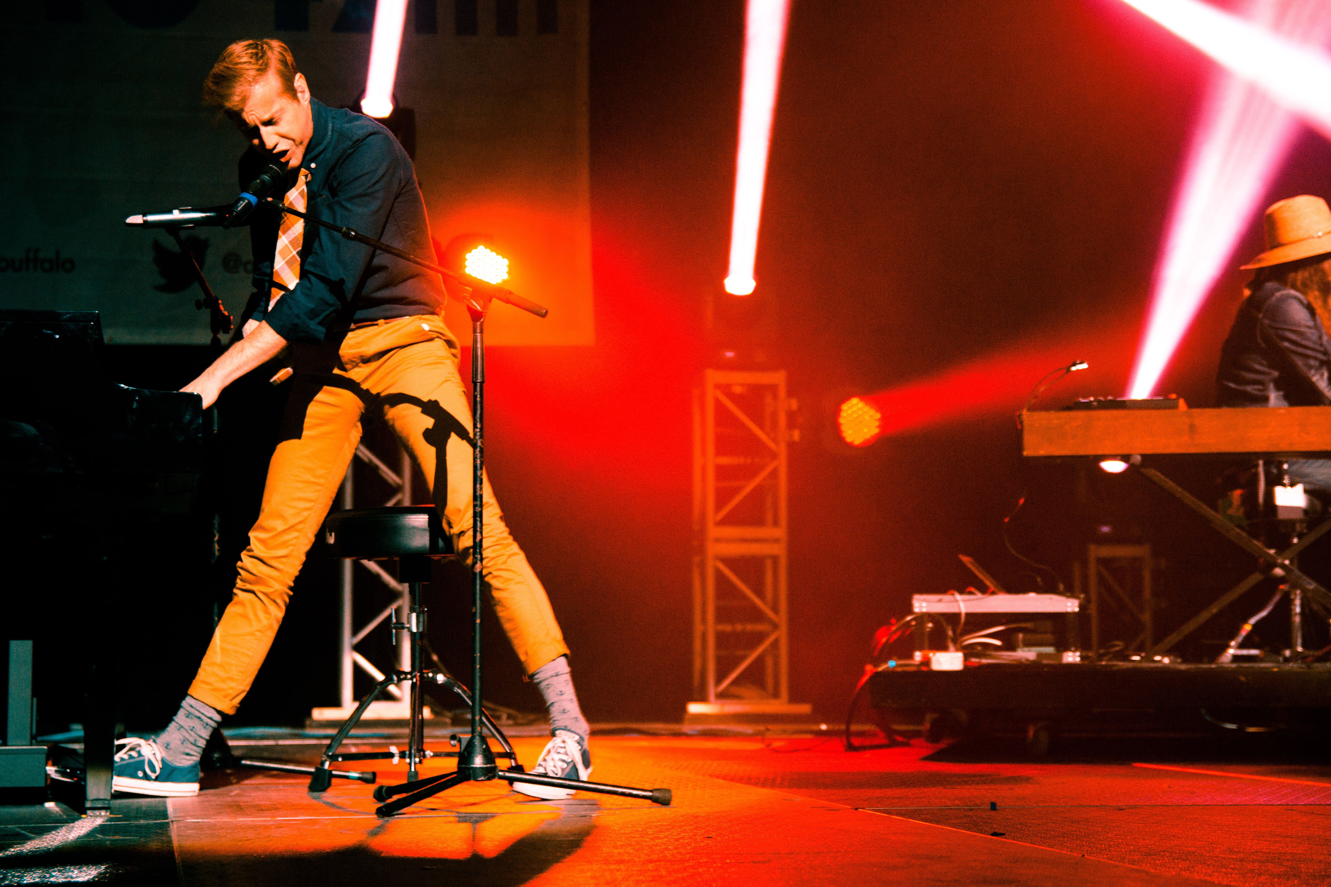 The Kerfuffle Before Christmas at KeyBank Center (12/2/16) buffaBLOG