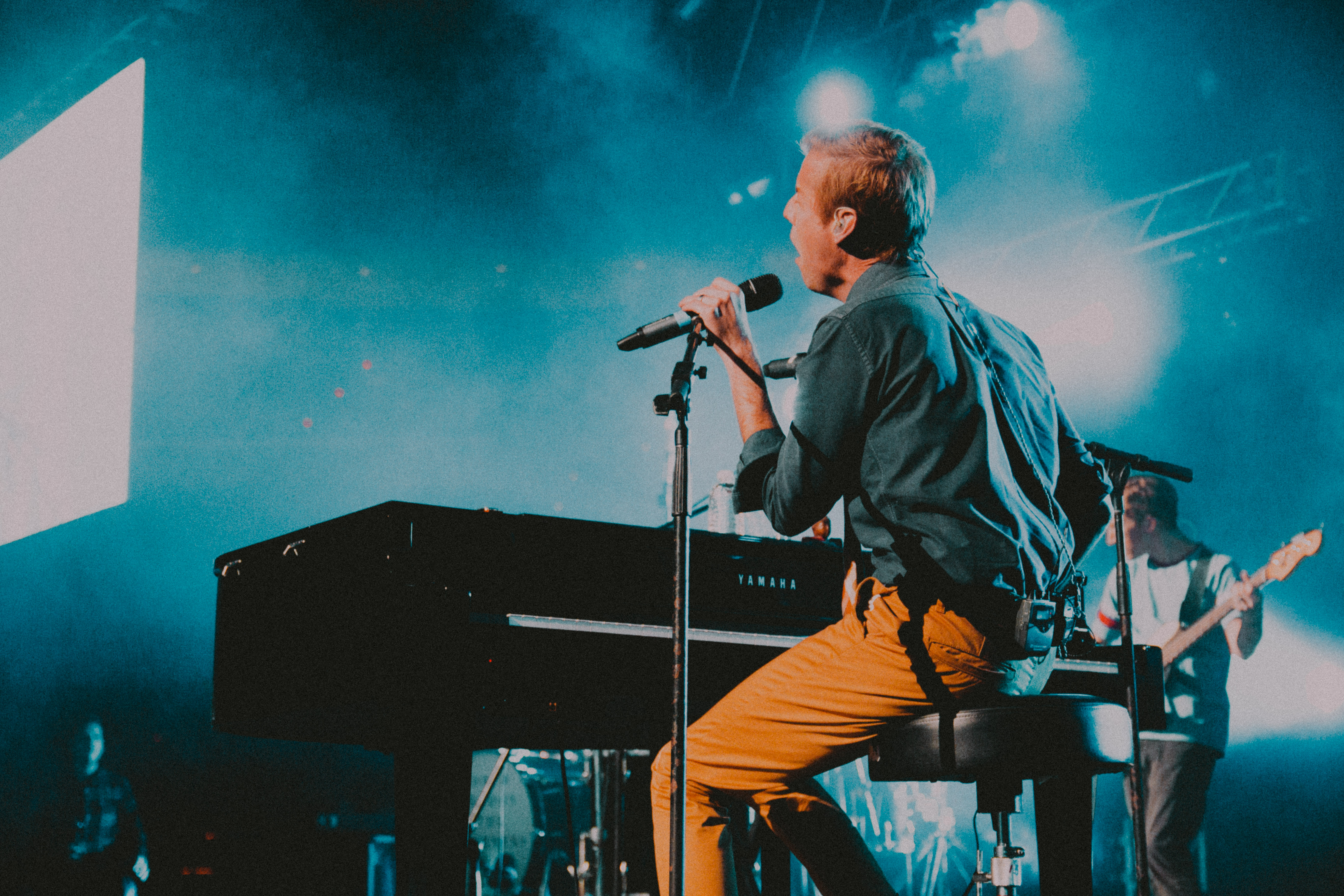 The Kerfuffle Before Christmas at KeyBank Center (12/2/16) buffaBLOG